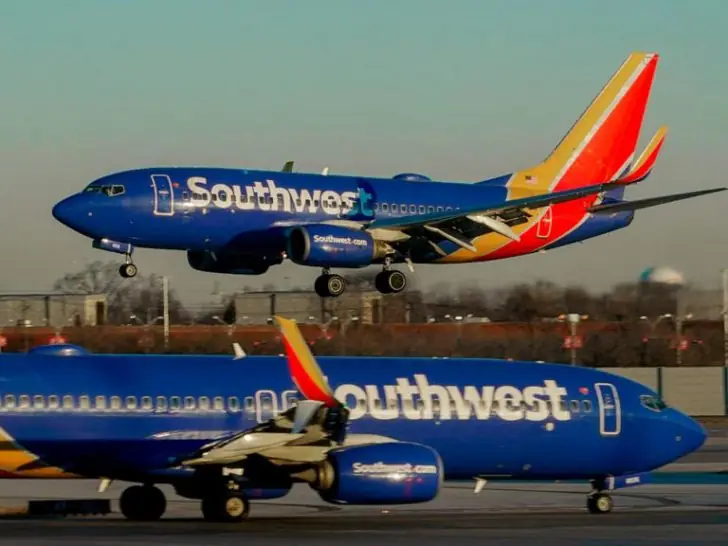 Southwest cancellation policy - Two Southwest Airlines